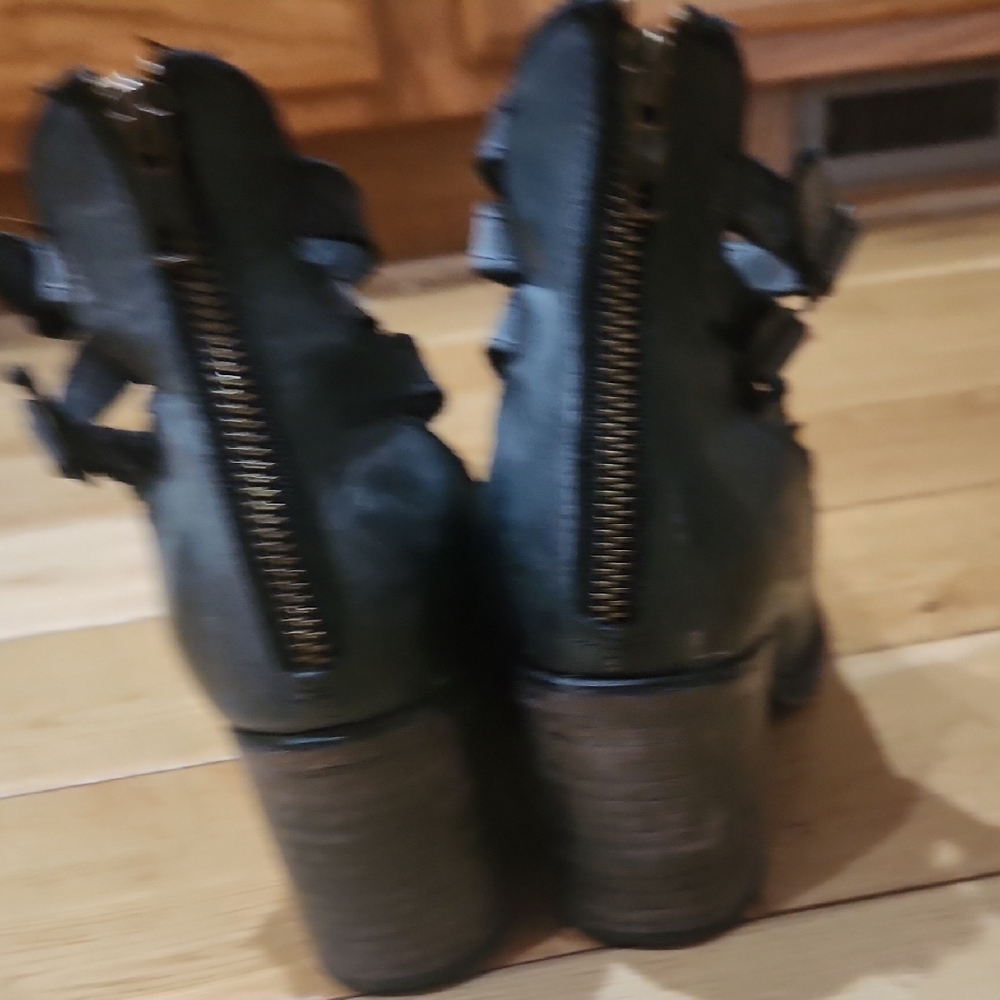 Freebird by Steven Dark Leather Heels - Picture 6 of 6